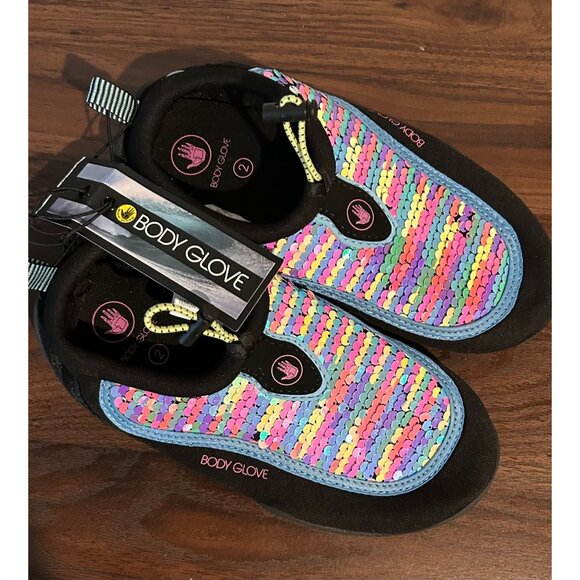 Body Glove Other - Body Glove Kids Water Shoes NWT Size 2 - Mermaid 2 Way Sequins Aquasocks